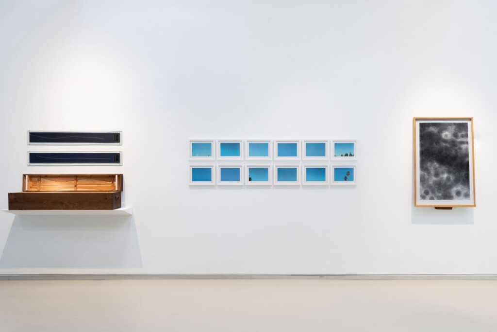 This new installation highlights over 1,700 works of modern and contemporary art, creating a dialogue between history and experimentation. / Photo Miami Art Week