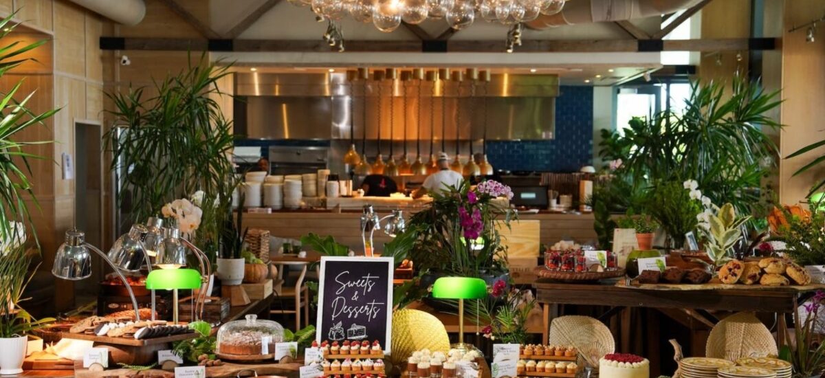 From Coconut Grove’s coastal glamour to the artistic pulse of the Design District, the region’s finest restaurants are redefining the Thanksgiving holiday table. / Photo archive