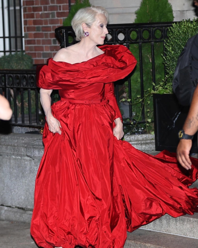 Meryl Streep’s Miranda Priestly remains the embodiment of editorial power / Photo via Devil Wears Prada