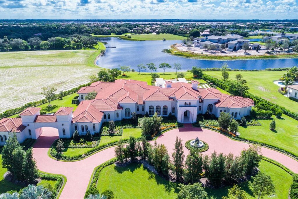 Indian Creek represents the pinnacle of privacy in South Florida. This island, technically a village, has its own government and police force.. / Photo Stone Creek Ranch