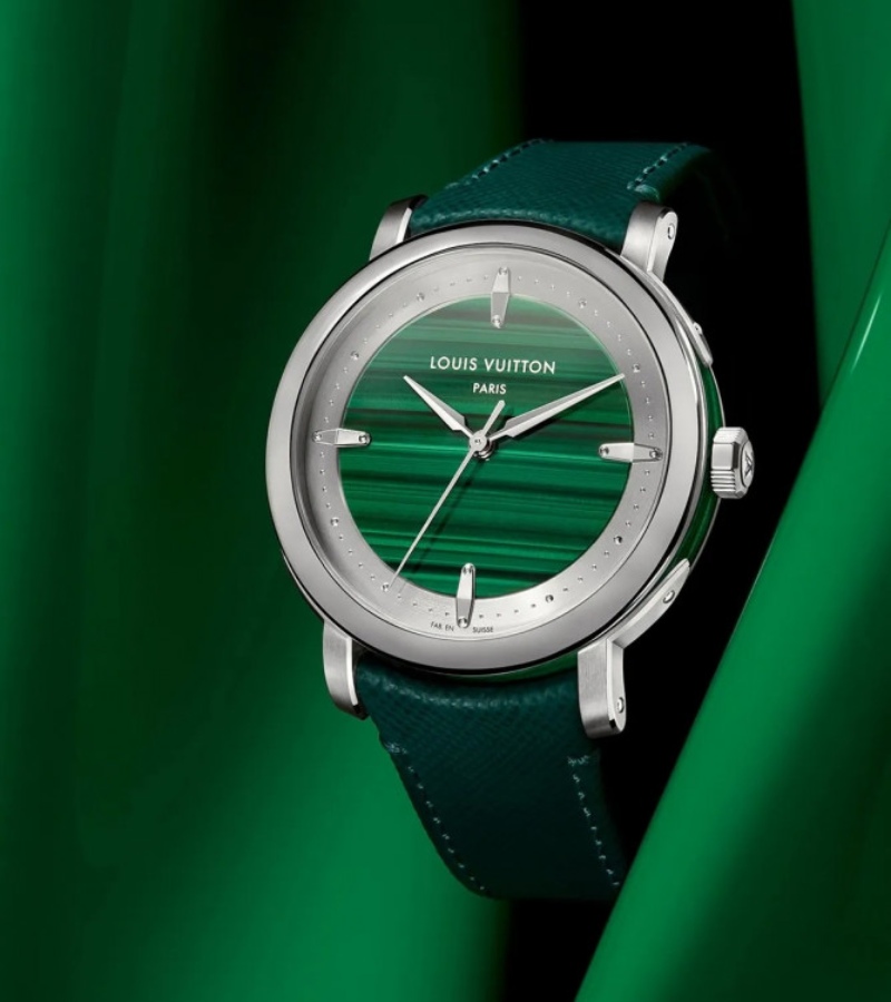 Each dial is cut from the same species of stone as its caseband, achieving aesthetic harmony. / Photo Louis Vuitton