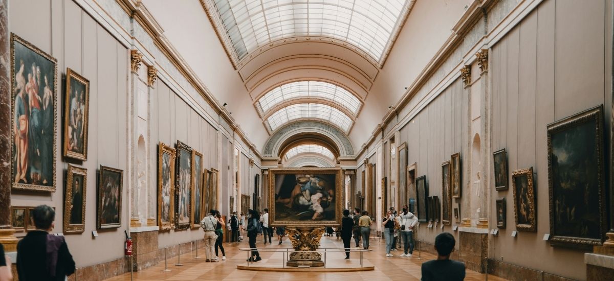 Louvre crisis