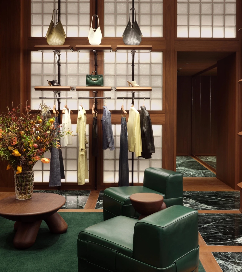 The iconic Intrecciato leather weave. / Photo via Bottega Veneta