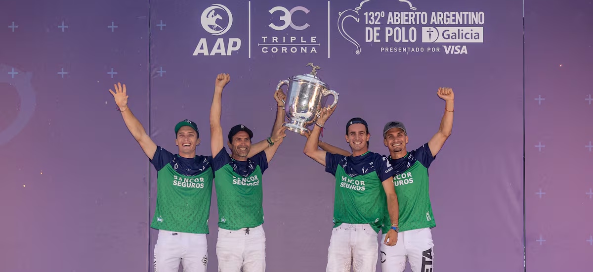 The electric atmosphere of Palermo returned with rare intensity during the latest 132nd. Argentine Polo Open final at Palermo field or Campo Argentino de Polo. / Photo @ladolfinapoloteam