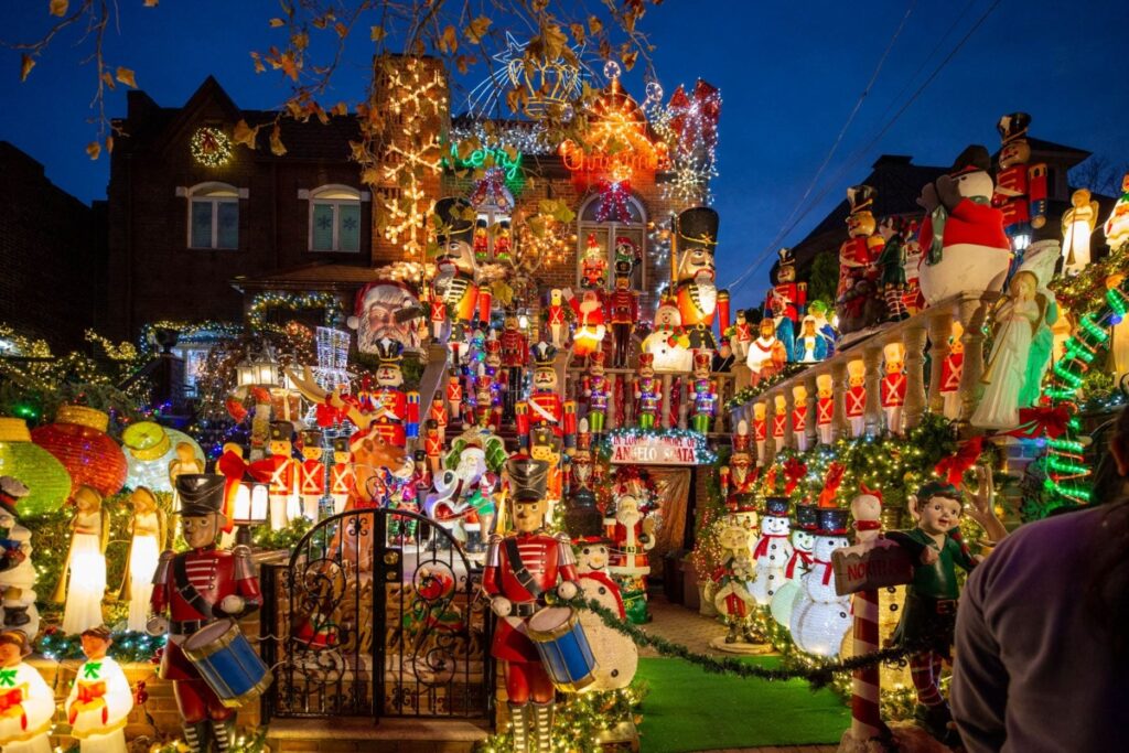 Dyker Heights continues its legacy as one of Brooklyn’s most extravagant displays. / Photo Dyker Heights
