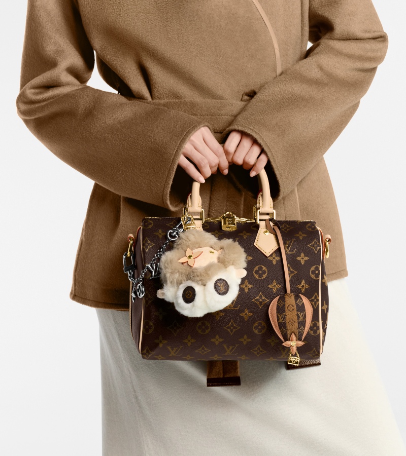 This iconic bag represents enduring Parisian design. Its structured silhouette adapts easily to day or evening wear / Photo Louis Vuitton