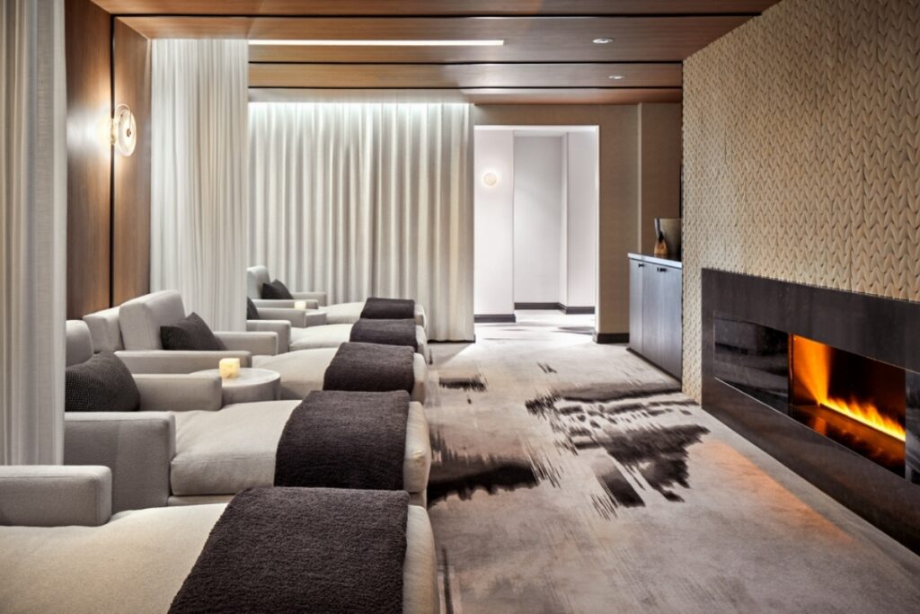 At the heart of this renewal is an exclusive collaboration with Georgia Louise, the internationally acclaimed esthetician celebrated for her red-carpet skincare expertise. / Photo The Little Nell Spa