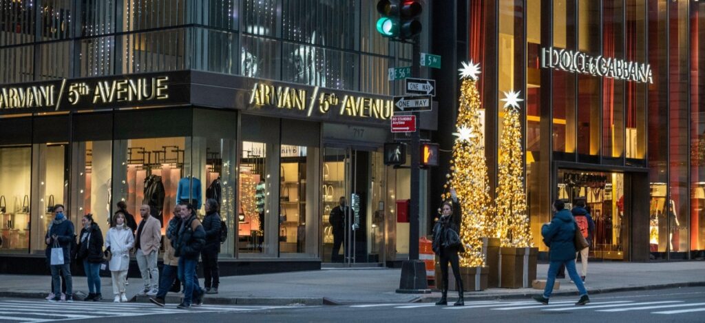 What was once defined purely by retail is now evolving into a multi-layered lifestyle destination. Global fashion houses are no longer satisfied with storefronts alone / Photo Fifth Avenue