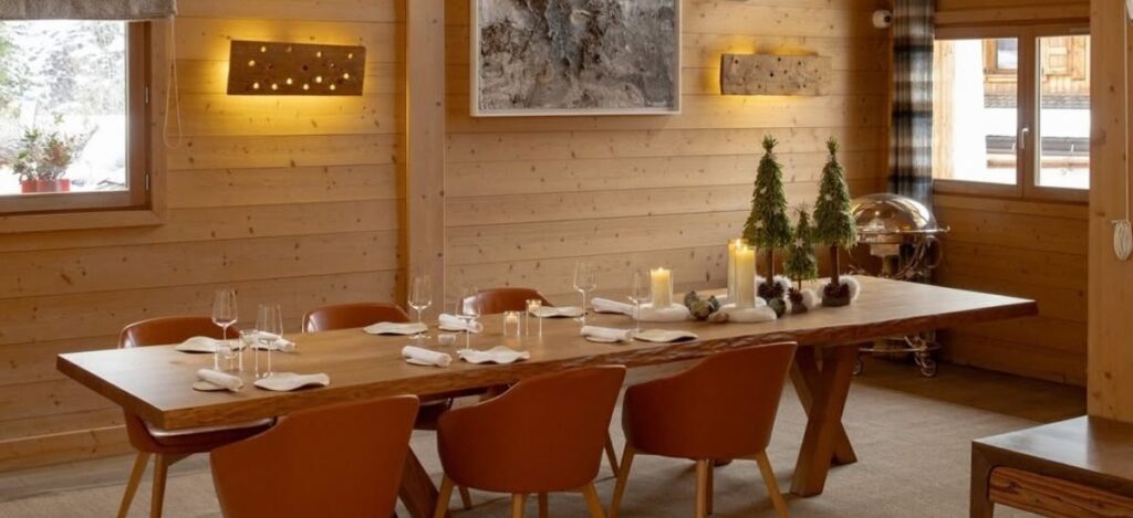 Luxury winter dining