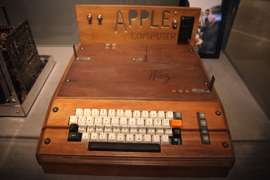 Apple founding contract