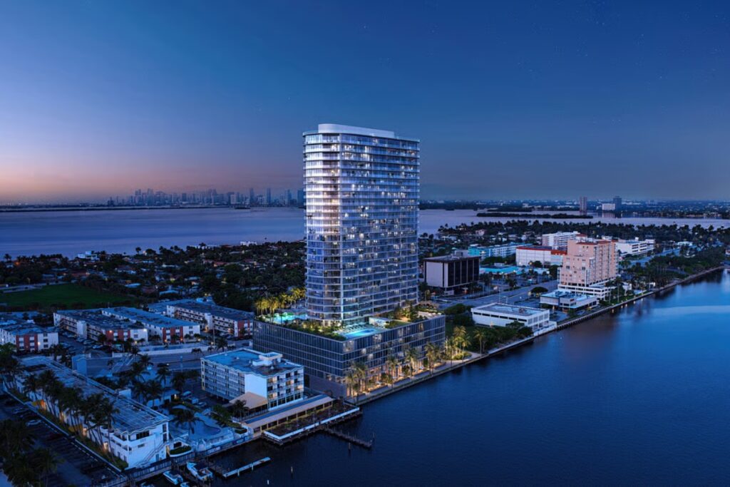 Continuum redefines luxury living with a four-level, 60,000-square-foot amenity deck / Photo Continuum Club & Residences