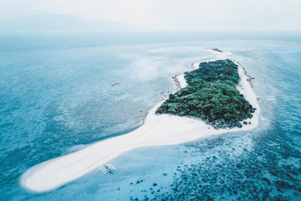 There are no resorts, no crowds, and no artificial noise. Only wind, waves, and open sky shape the experience / Photo A Wanderful Sole